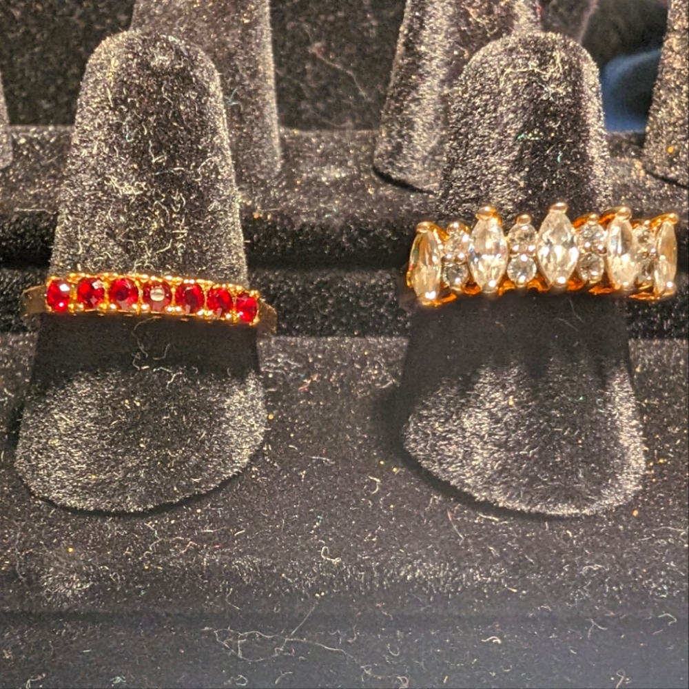 Costume set goldtone costume bands red stones stamped AM CZ‎ stones